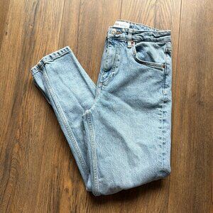Zara Women's High Waist Straight Leg Jeans Size 24 Light Wash